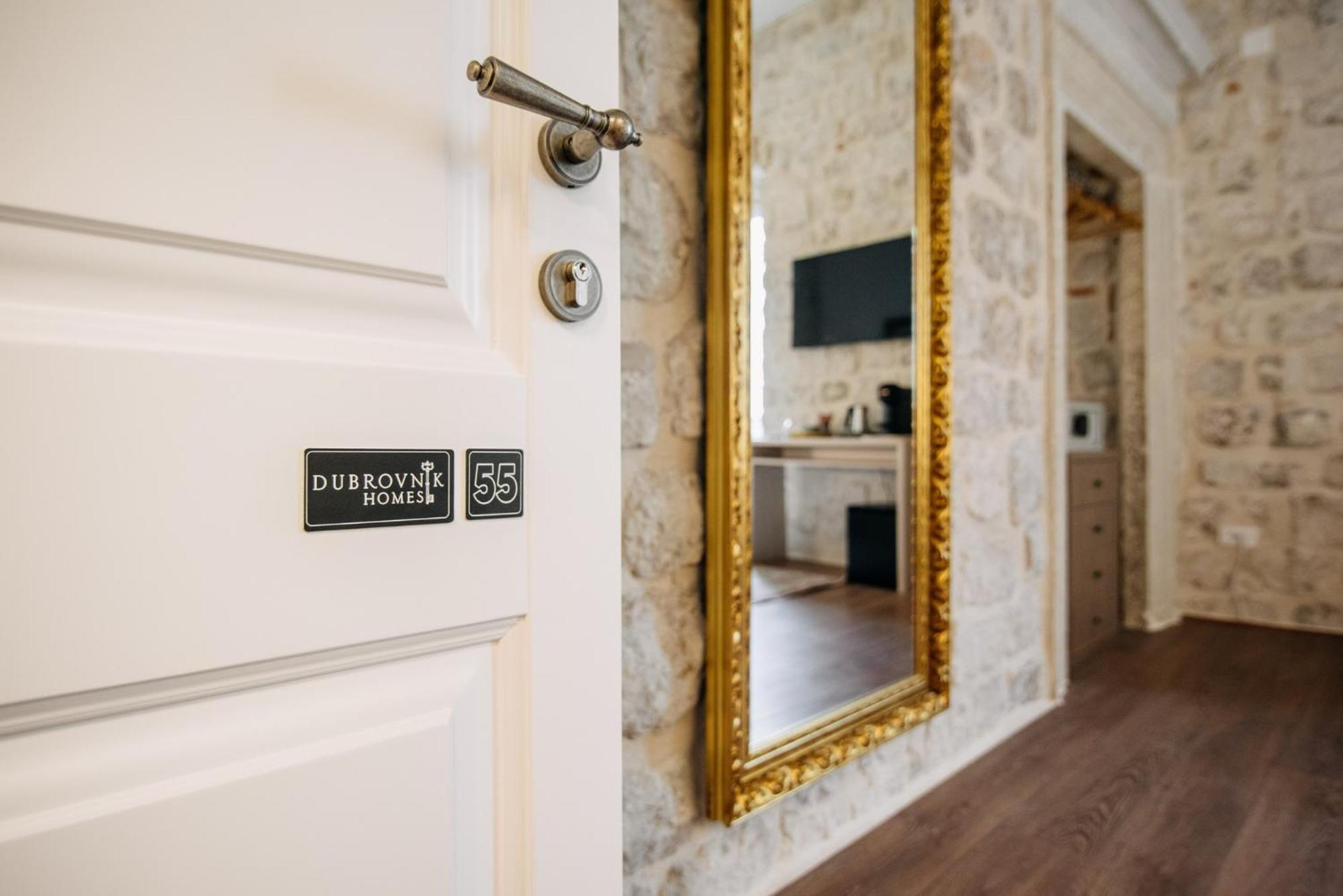 Central W Apartment & Rooms By Duhomes Dubrovnik Exterior photo